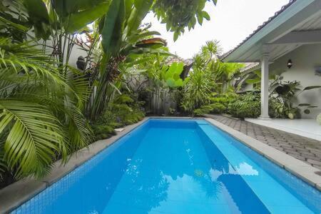 Hideaways Seminyak Villa Kültér fotó